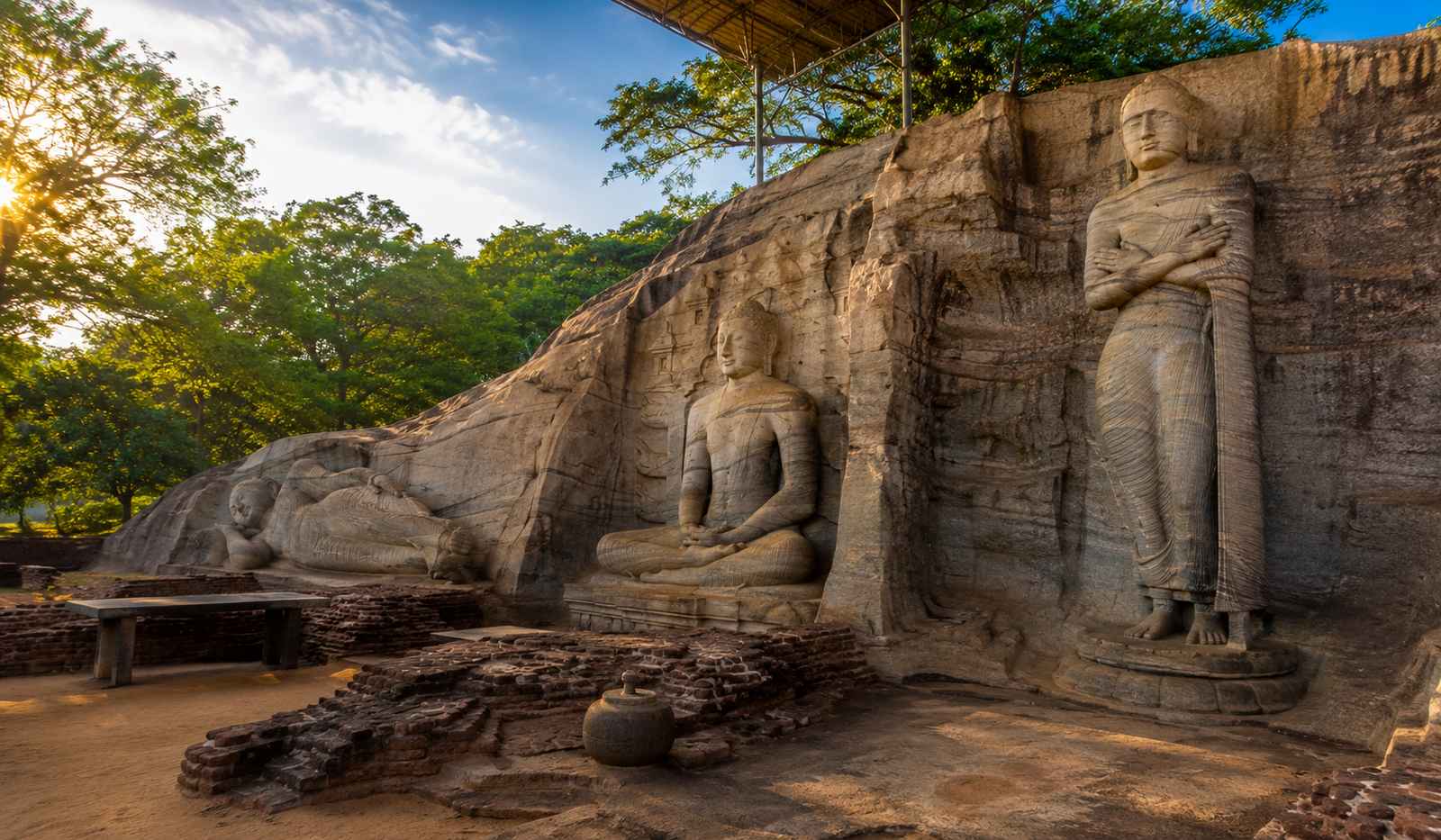 Polonnaruwa Travel Guide 2026: 10 Best Things.