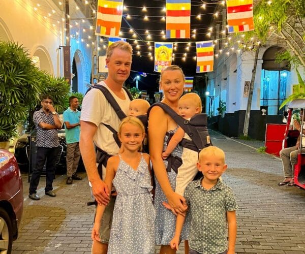 British family traveller exploring the Sri Lankan coast Tooth Temple